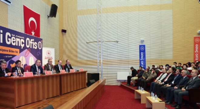 ATAUNİV Genç Ofis ten ufuk açan panel