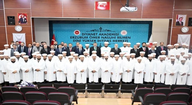 Diyanet Akademisi nde mezuniyet heyecanı