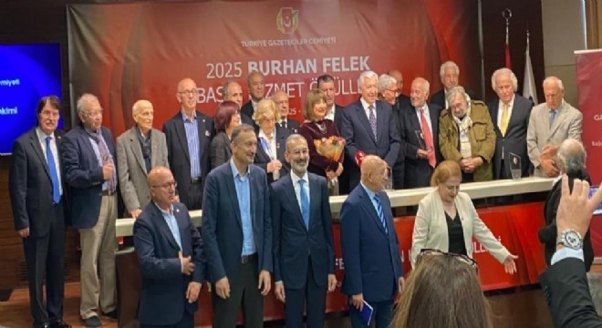 Sabuncuoğlu na Burhan Felek Basın Hizmet Ödülü