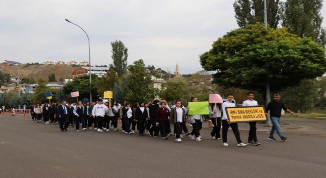 Sağlıklı yaşam için yürüdüler