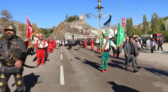 Tarihi İspir Panayırı başladı