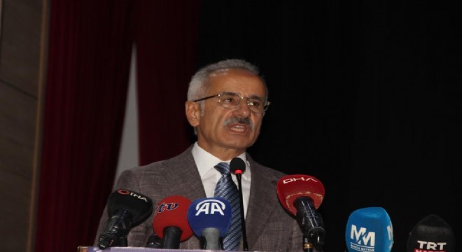 Uraloğlu: 'Hizmet siyaseti yapıyoruz'