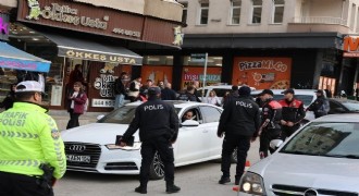 Karaburun: 'Gece gündüz 24 saat sahadayız'