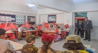 Kültür Kurumu İlkokulu'ndan anlamlı proje: Vatan Sevgisi