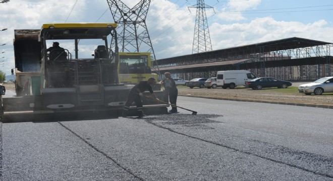 Şükrüpaşa da asfaltlama seferberliği